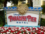 Disneyland Paradise Pier hotel 